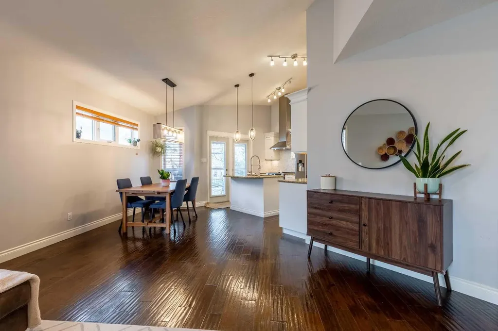 293 Heritage Boulevard W Lethbridge AB T1K 7M5