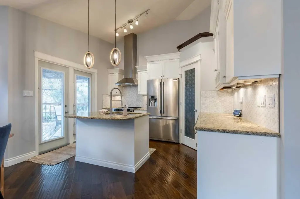 293 Heritage Boulevard W Lethbridge AB T1K 7M5