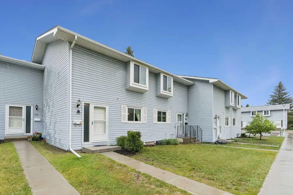 4810 40 Avenue SW Calgary AB T3E 1E5