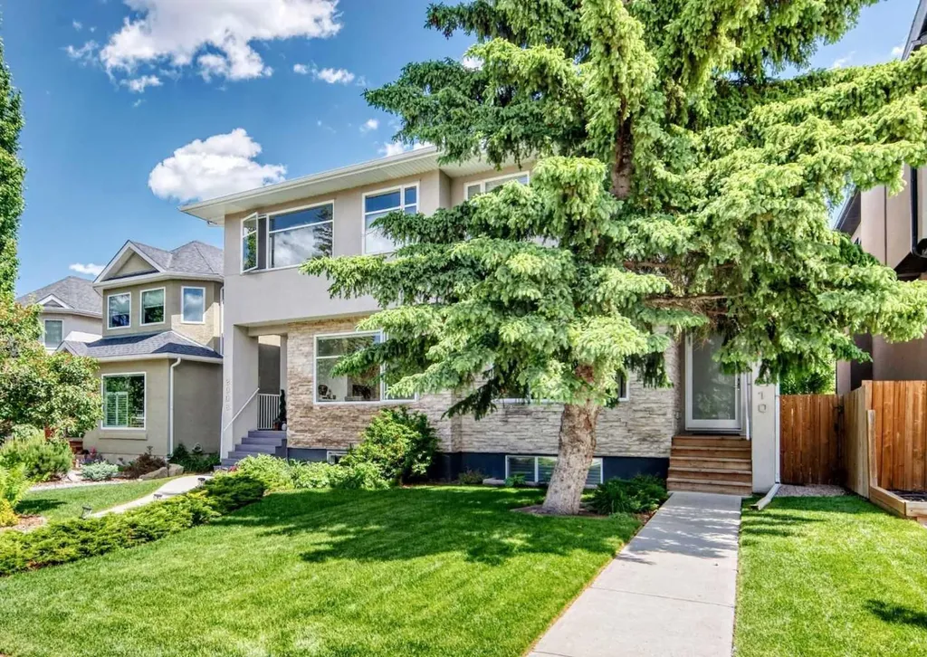 2010 32 Street SW Calgary AB T3E 2R3