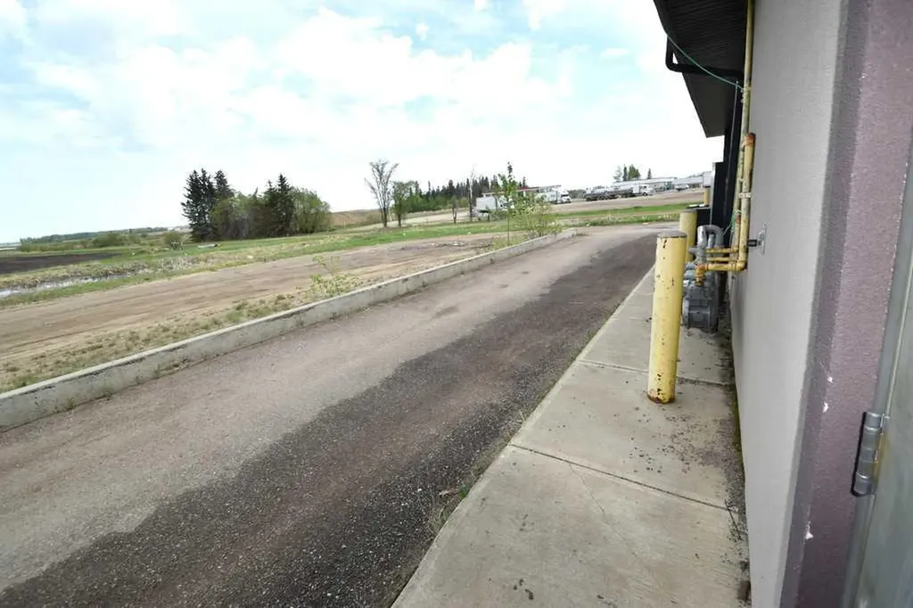5002 51 Grassland AB T0A 1V0