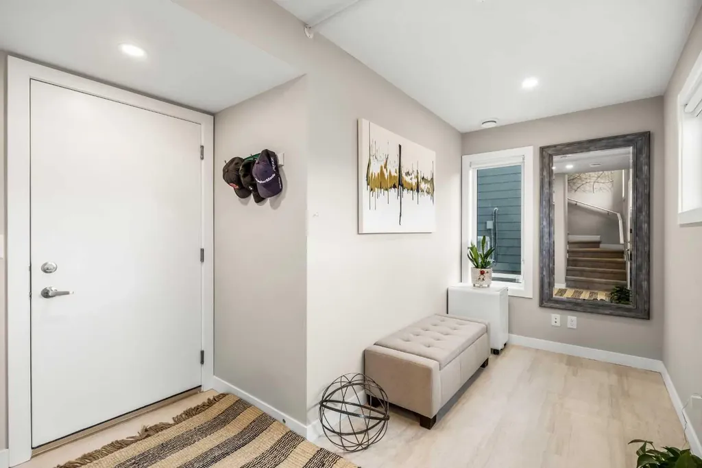 605 Evanston Link NW Calgary AB T3P 1S2