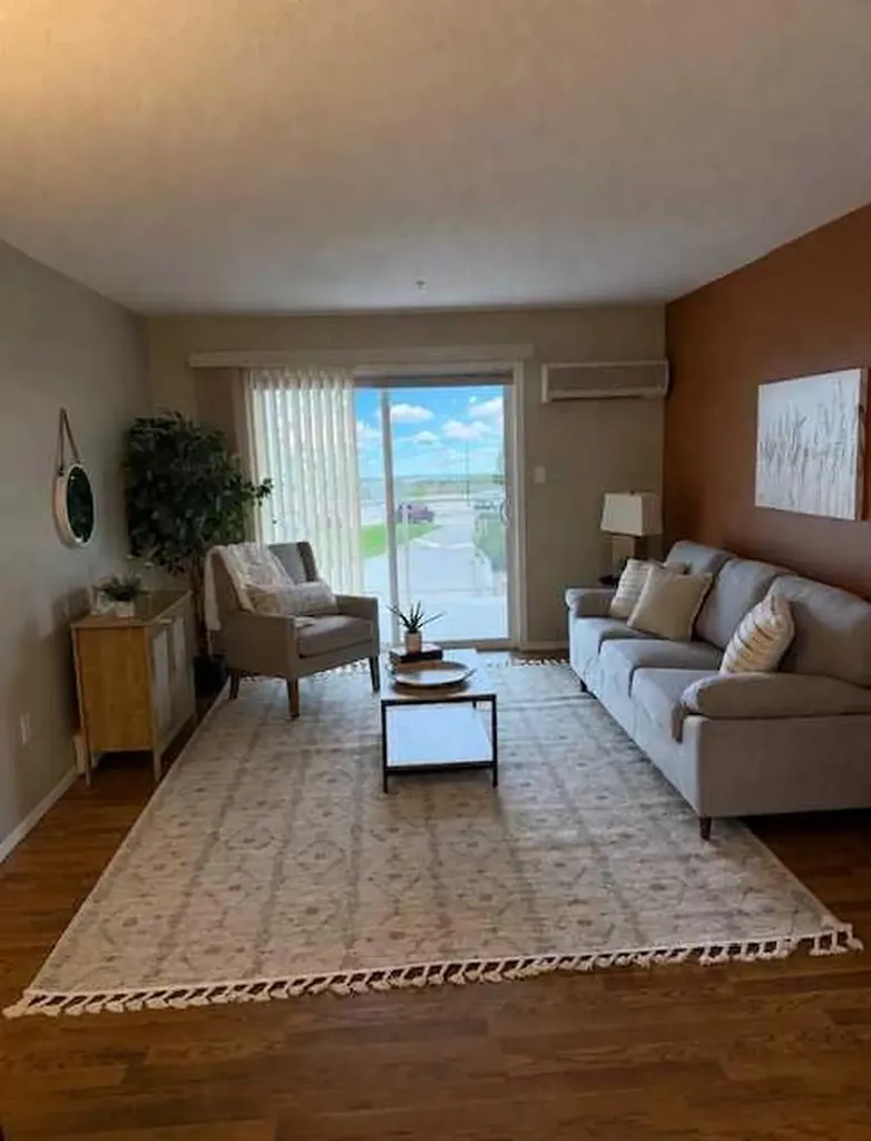 1632 Saamis Drive NW Medicine Hat AB T1B 4X3