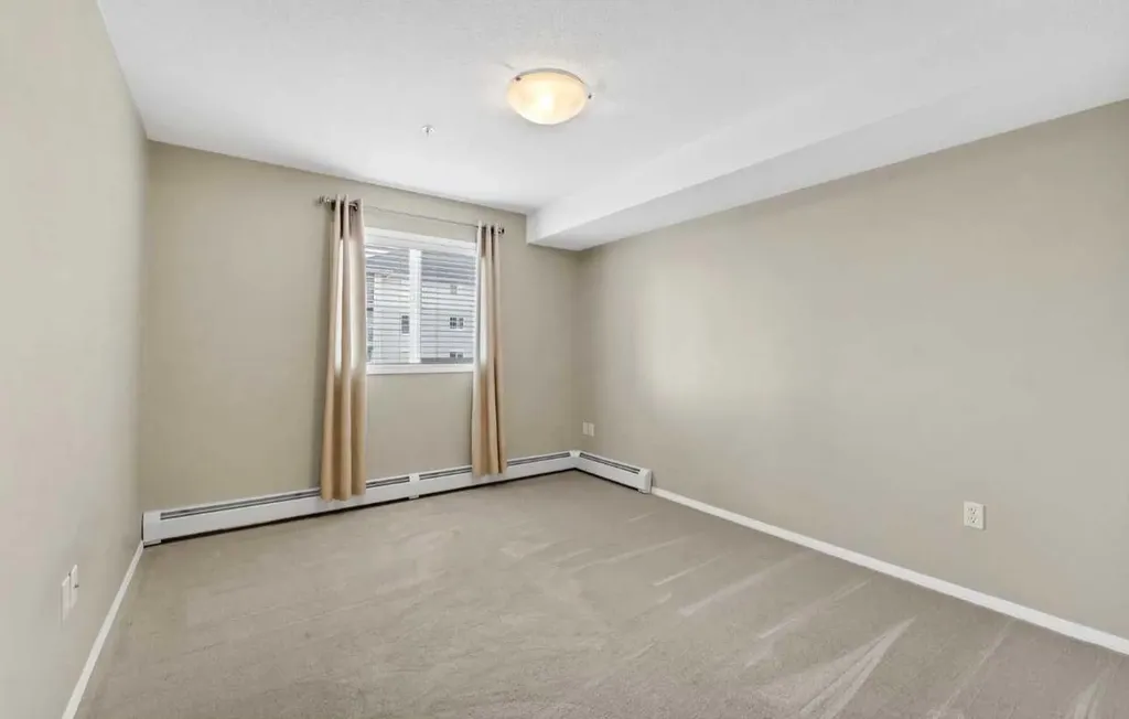 1632 Saamis Drive NW Medicine Hat AB T1B 4X3