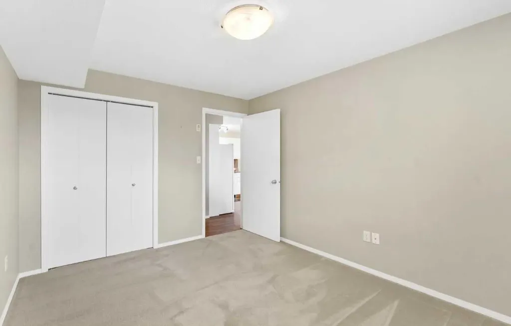 1632 Saamis Drive NW Medicine Hat AB T1C 4X3