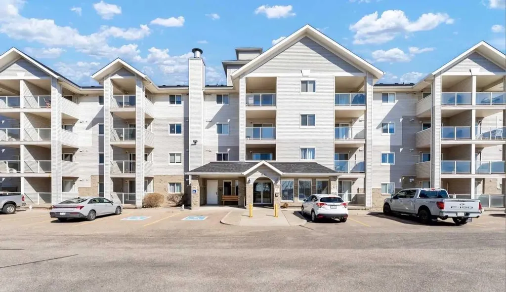 1632 Saamis Drive NW Medicine Hat AB T1B 4X3