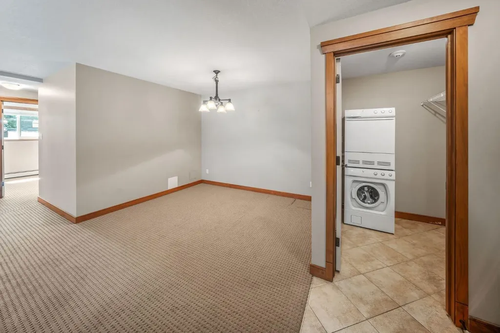 315 50 Avenue SW Calgary AB T2S 1H3