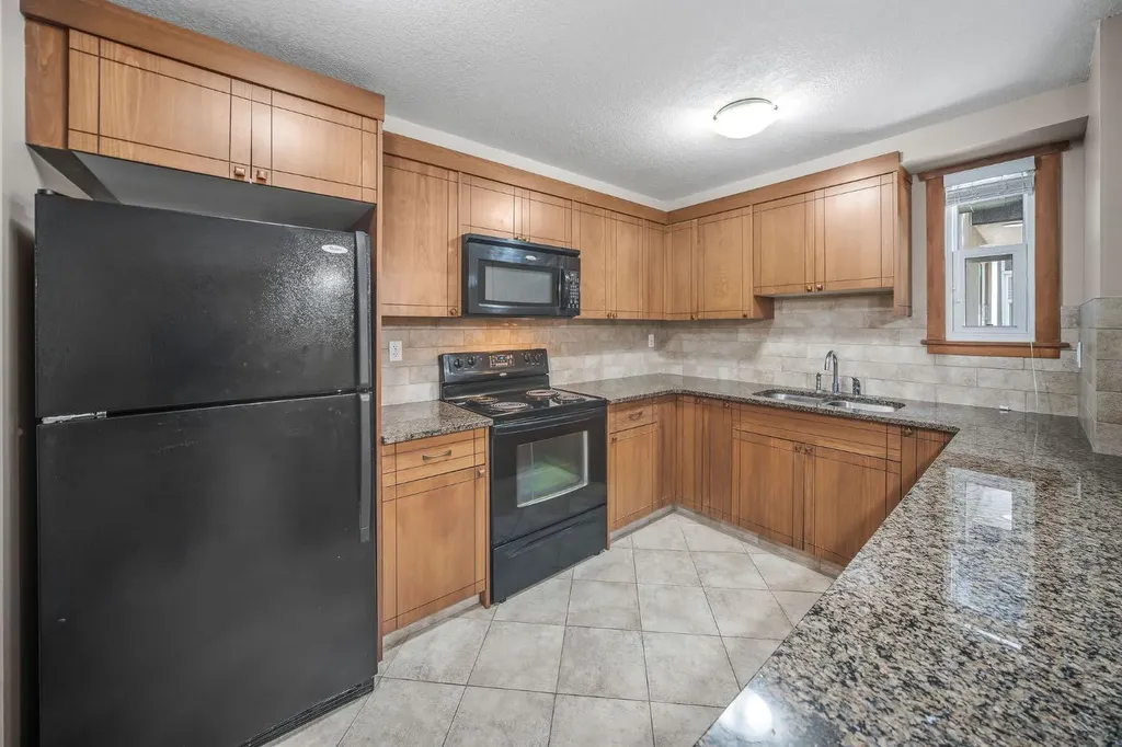 315 50 Avenue SW Calgary AB T2S 1H3