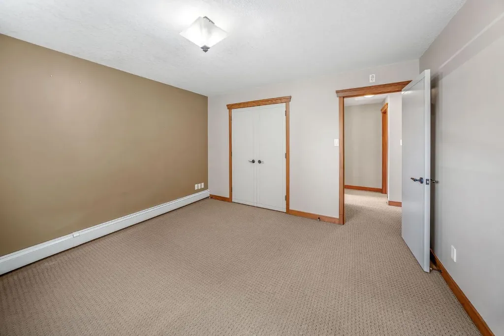 315 50 Avenue SW Calgary AB T2S 1H3