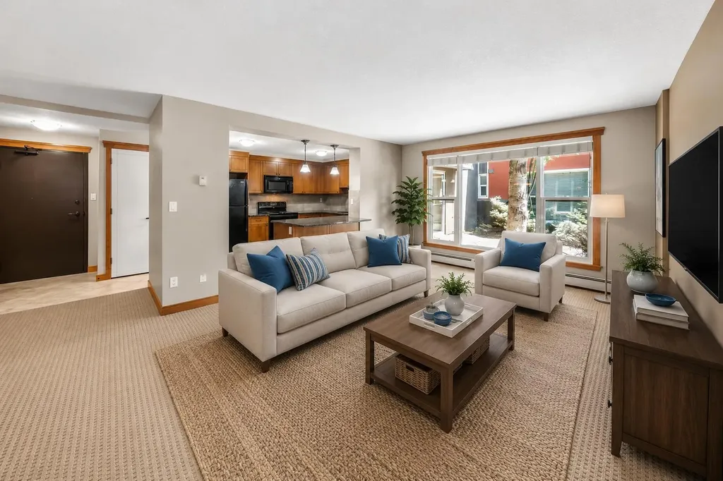 315 50 Avenue SW Calgary AB T2S 1H3