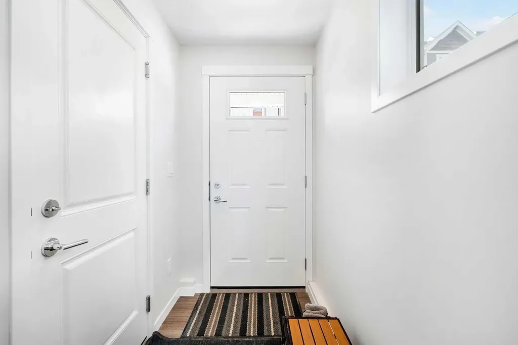355 Nolancrest Heights NW Calgary AB T3R0Z9