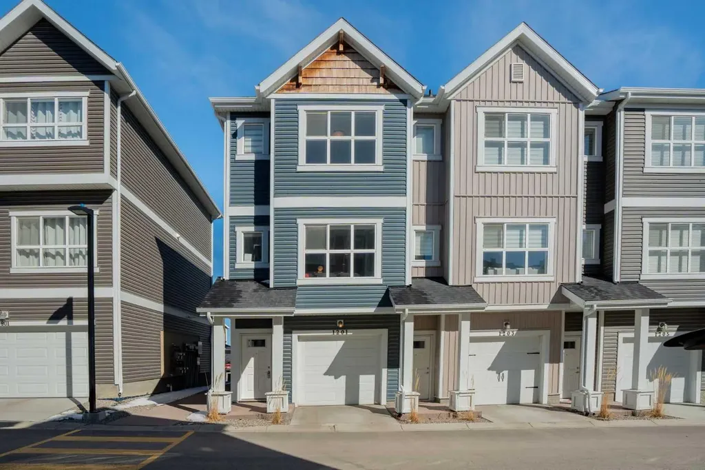 355 Nolancrest Heights NW Calgary AB T3R0Z9