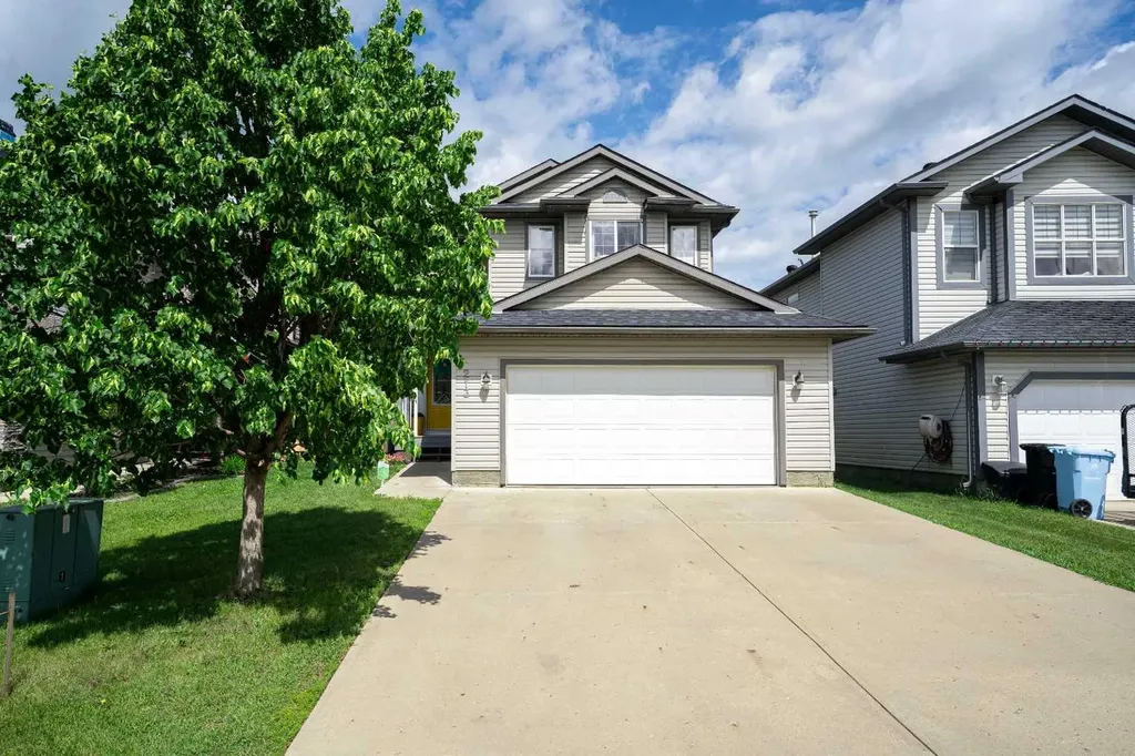 213 Parry Crescent Fort Mcmurray AB T9K 2T5