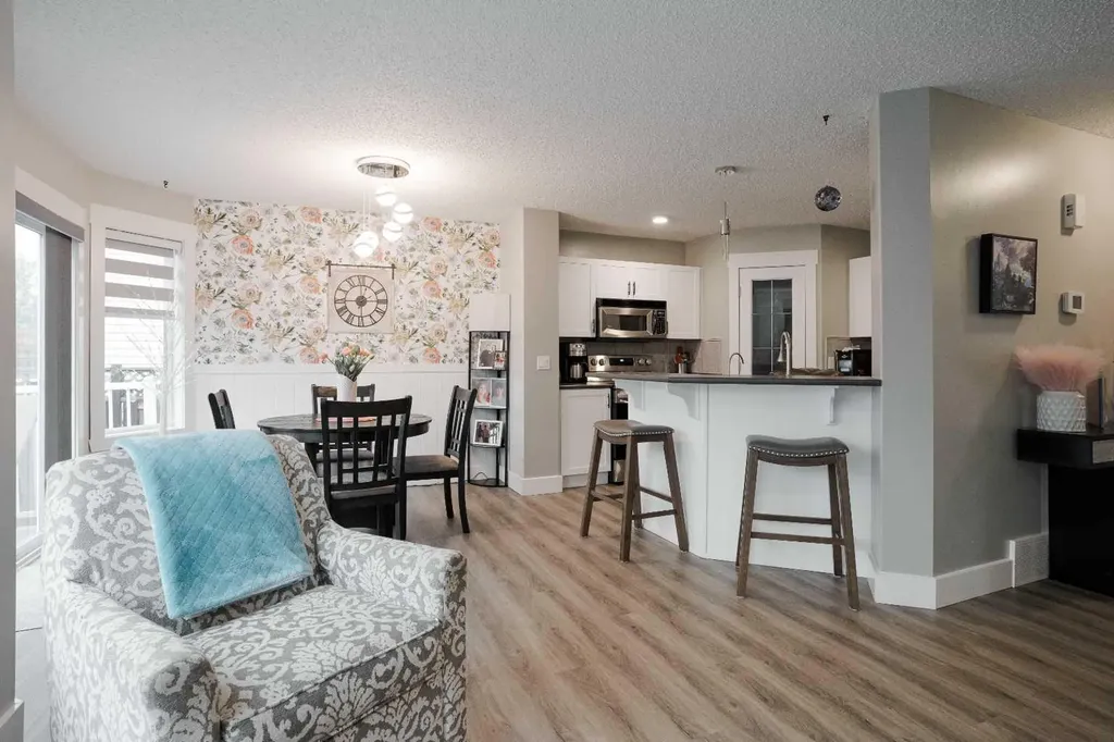 213 Parry Crescent Fort Mcmurray AB T9K 2T5