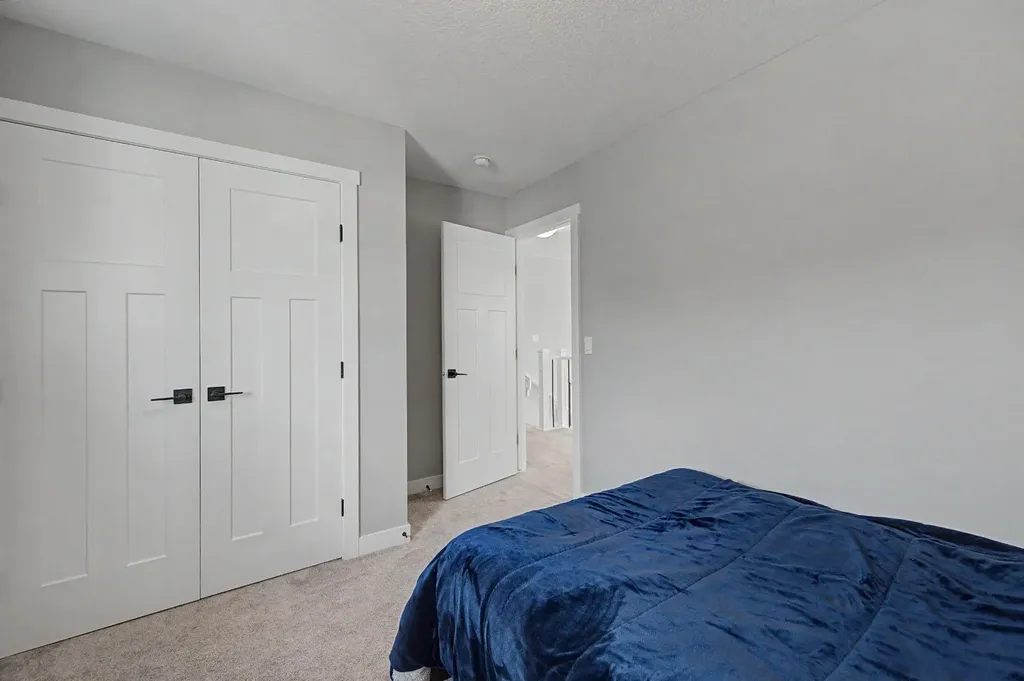 1340 Lackner Boulevard Carstairs AB T0M 0N0