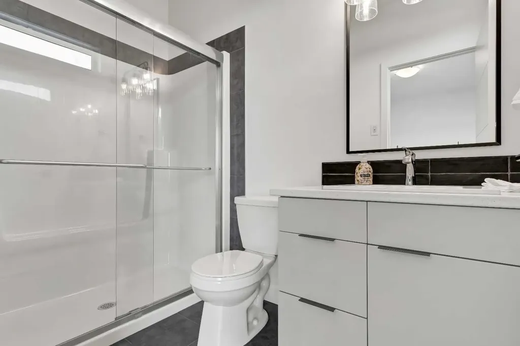 10513 133 Avenue Grande Prairie AB T8X0W5