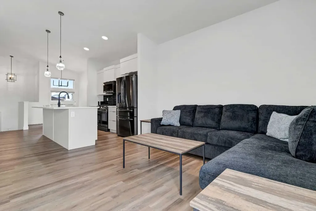 10513 133 Avenue Grande Prairie AB T8X0W5
