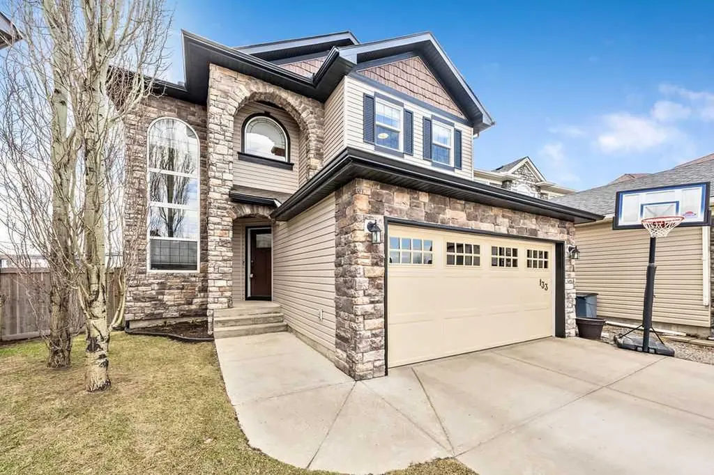 133 Channelside Cove SW Airdrie AB T4B2J1