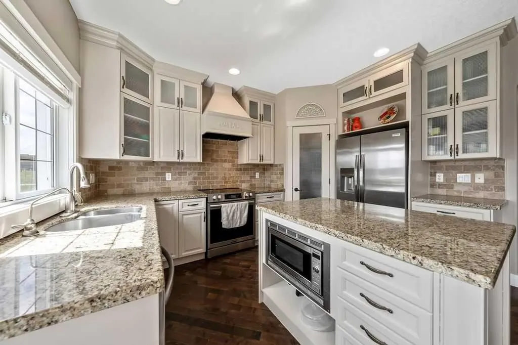 133 Channelside Cove SW Airdrie AB T4B2J1