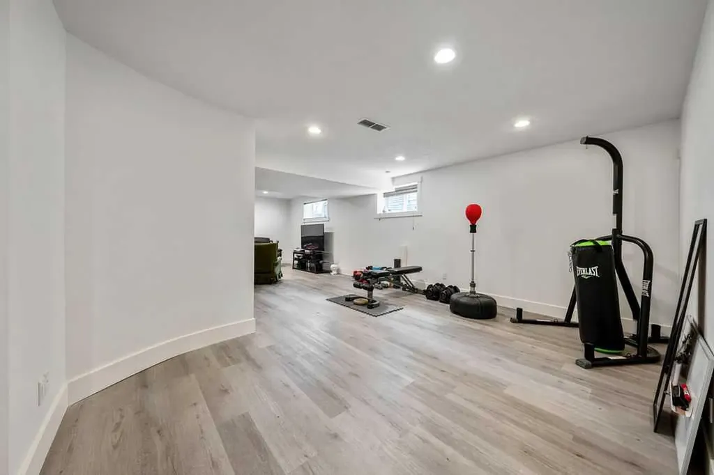 133 Channelside Cove SW Airdrie AB T4B2J1