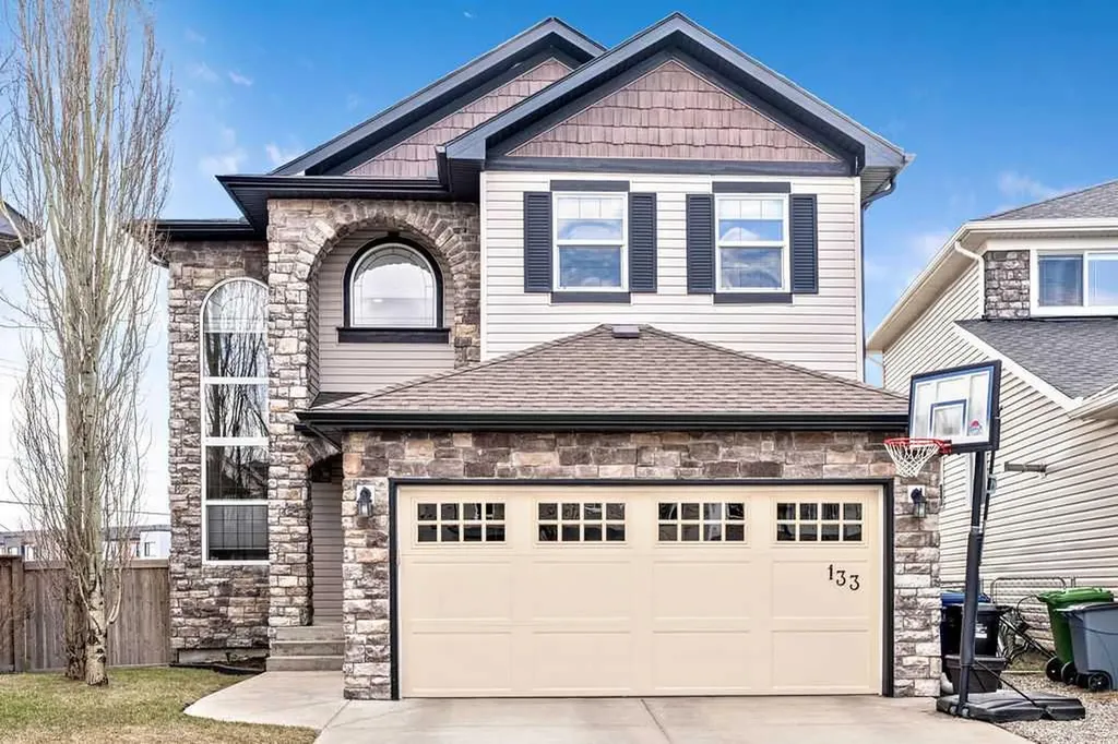 133 Channelside Cove SW Airdrie AB T4B2J1