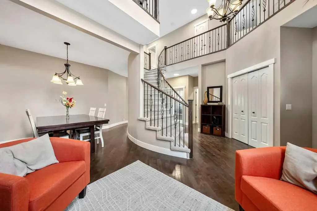 133 Channelside Cove SW Airdrie AB T4B2J1