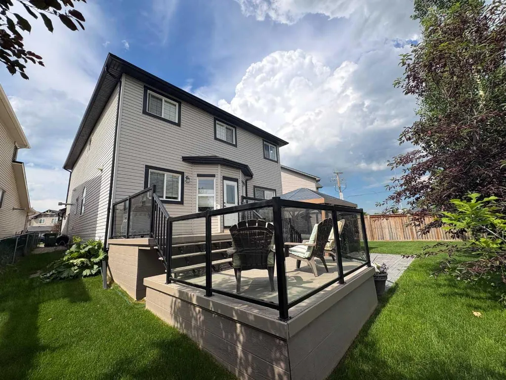 133 Channelside Cove SW Airdrie AB T4B2J1
