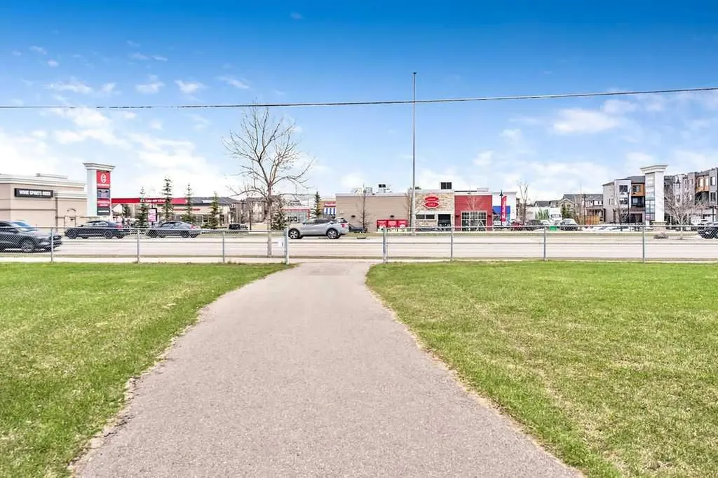 133 Channelside Cove SW Airdrie AB T4B2J1