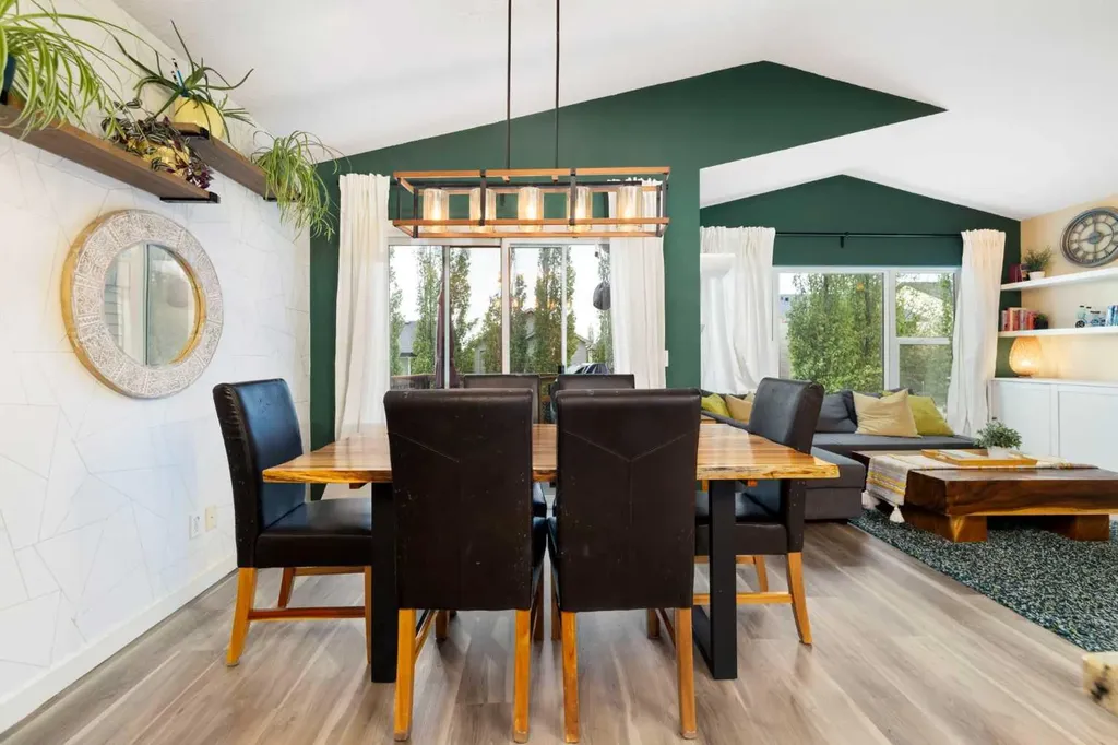 60 Sage Valley Drive NW Calgary AB T3R0C9