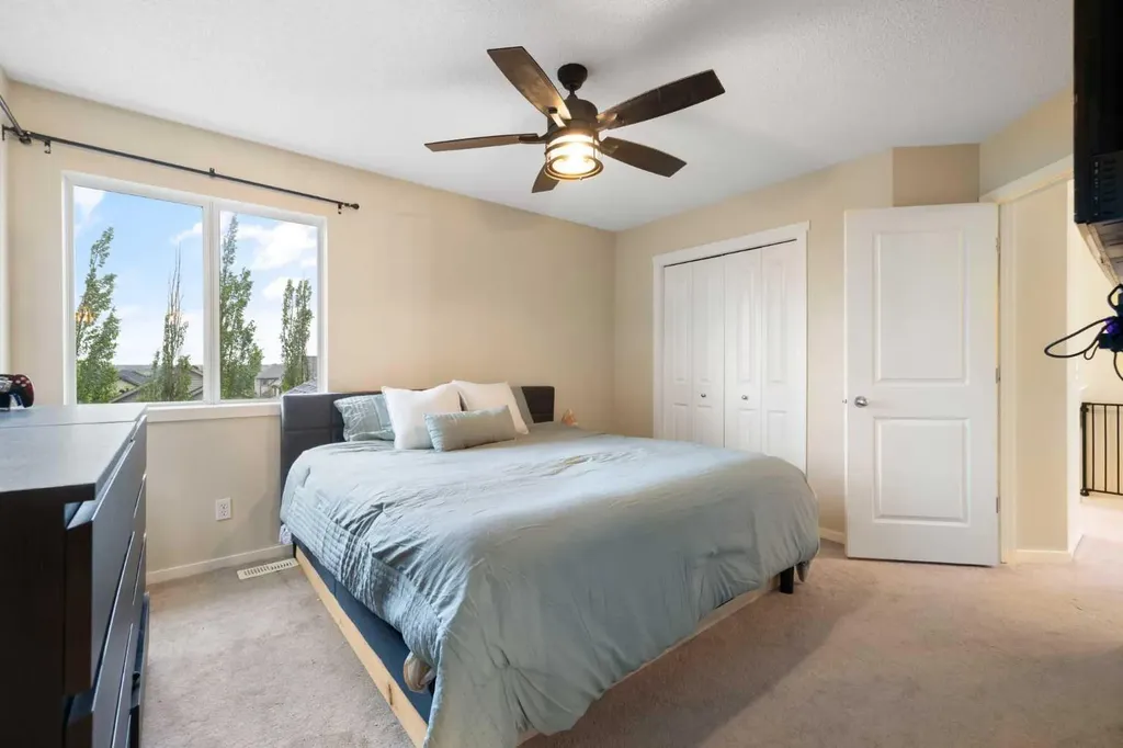 60 Sage Valley Drive NW Calgary AB T3R0C9