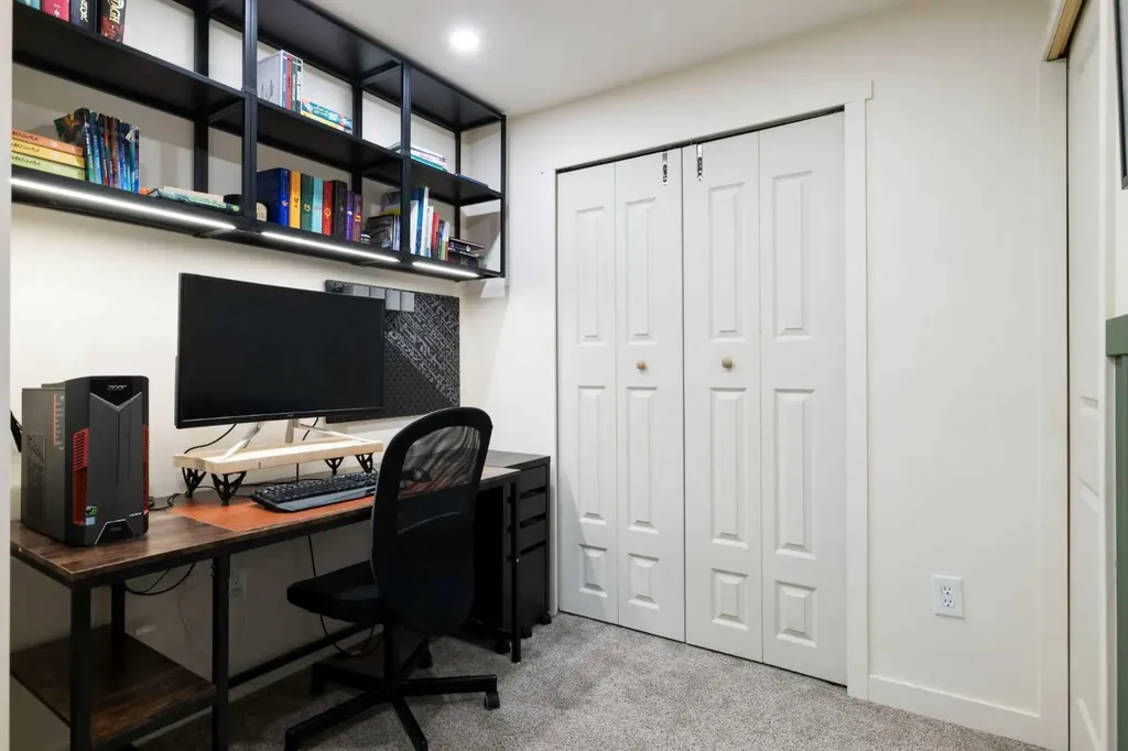 60 Sage Valley Drive NW Calgary AB T3R0C9