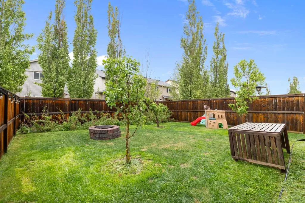60 Sage Valley Drive NW Calgary AB T3R0C9