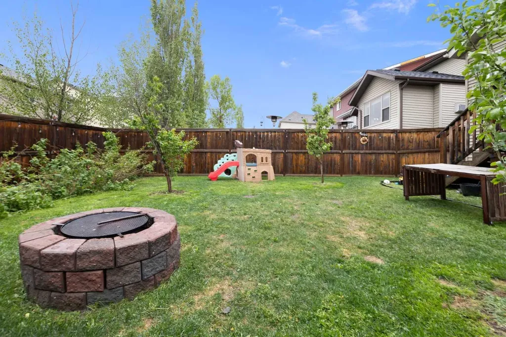 60 Sage Valley Drive NW Calgary AB T3R0C9
