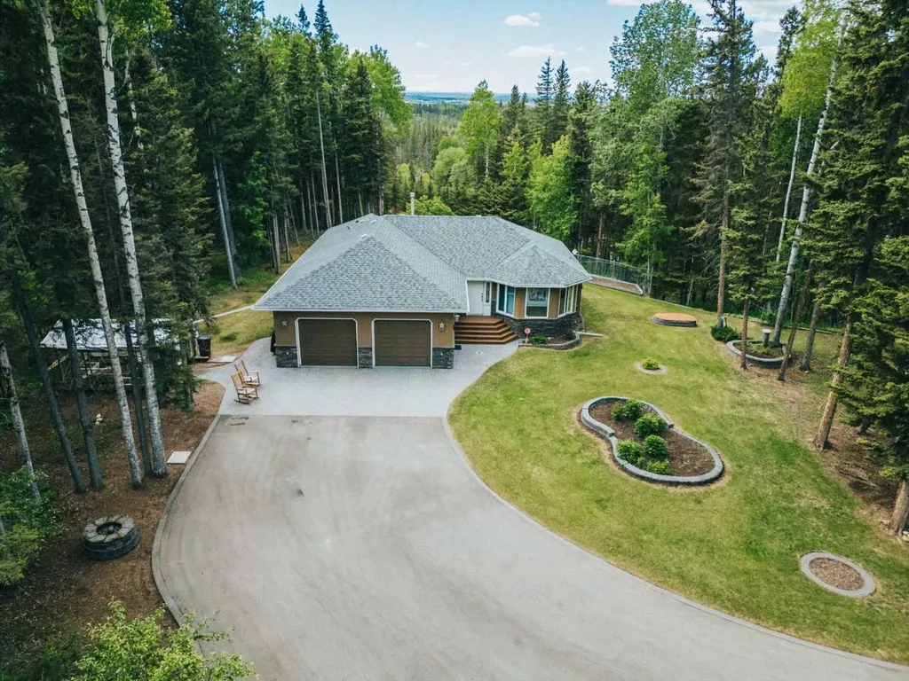 5241 Township Road 325 A Rural Mountain View County AB T0M 1X0