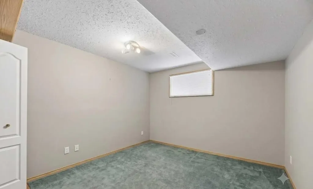 5241 Township Road 325 A Rural Mountain View County AB T0M 1X0