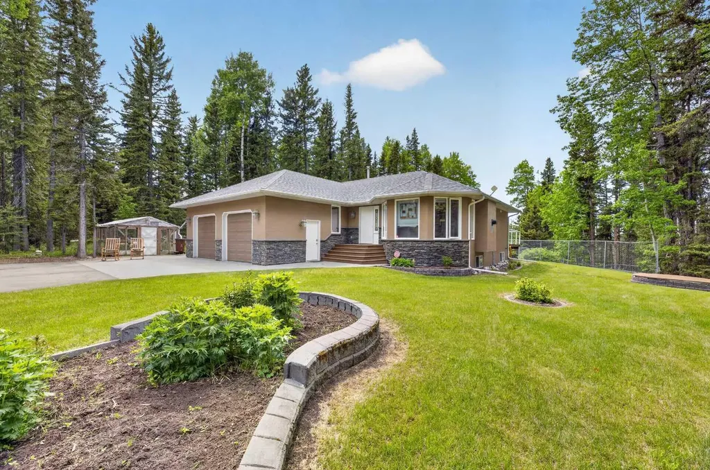 5241 Township Road 325 A Rural Mountain View County AB T0M 1X0