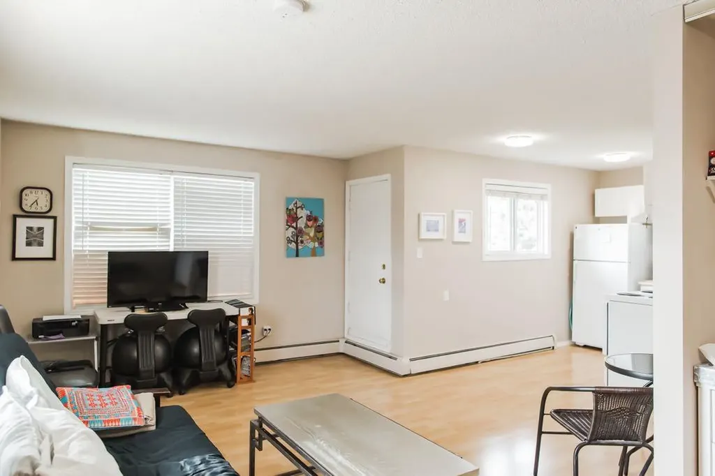 7201 Poplar Drive Grande Prairie AB t8v6c5