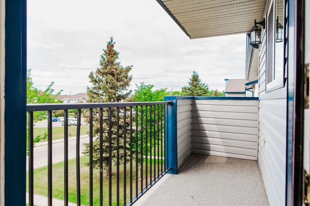 7201 Poplar Drive Grande Prairie AB t8v6c5