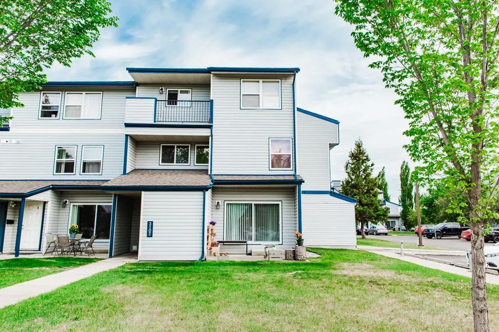 7201 Poplar Drive Grande Prairie AB t8v6c5