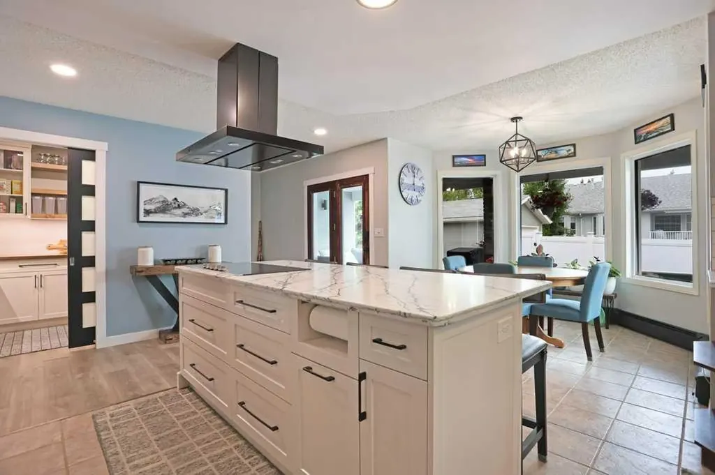 648 2nd Street E Brooks AB T1R 0M9