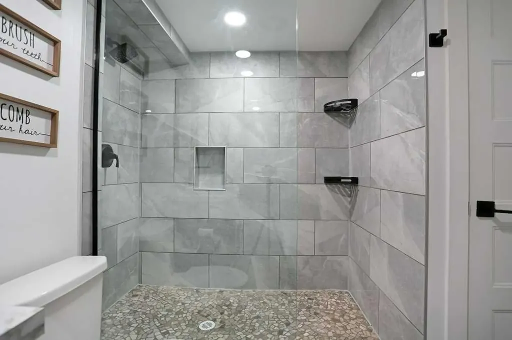 648 2nd Street E Brooks AB T1R 0M9