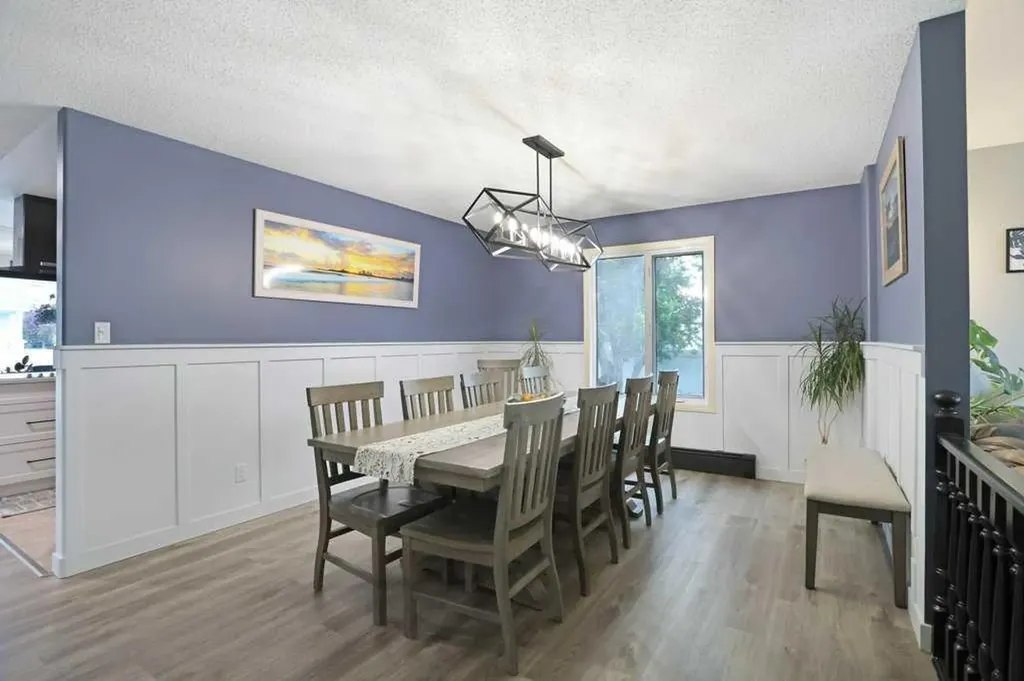 648 2nd Street E Brooks AB T1R 0M9