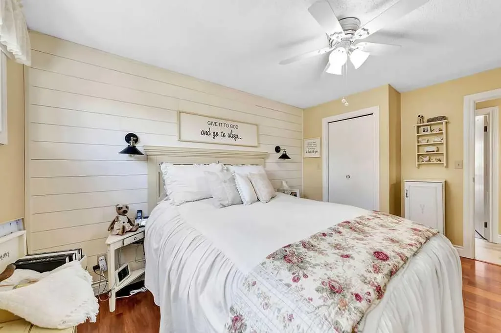 4501 53 Street Dewberry AB T0B 1G0