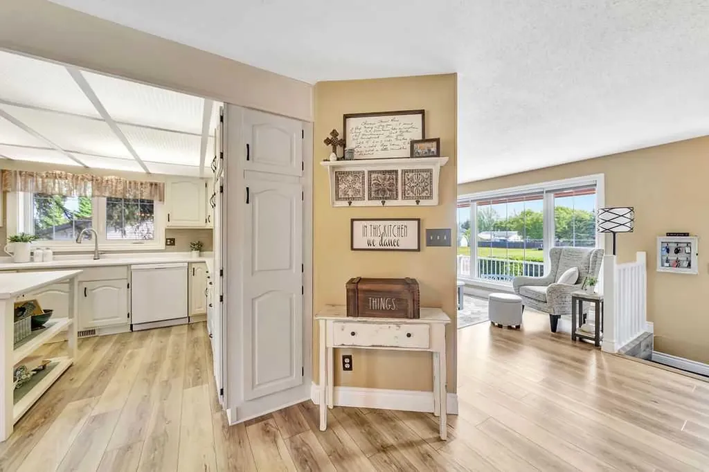 4501 53 Street Dewberry AB T0B 1G0