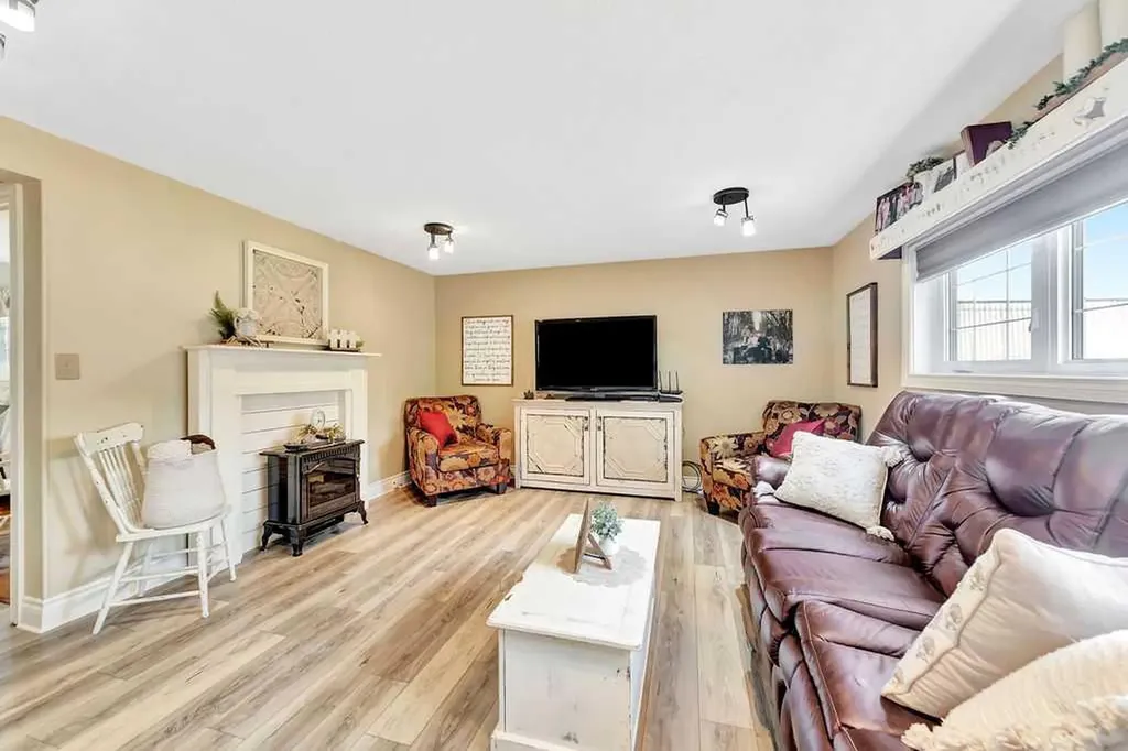 4501 53 Street Dewberry AB T0B 1G0