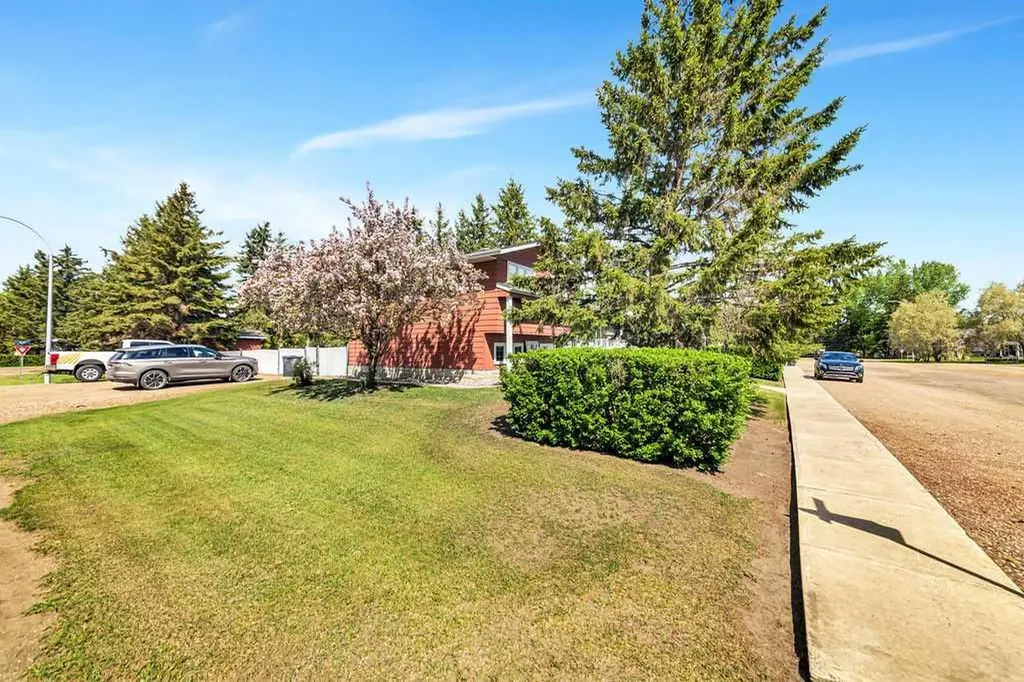 4501 53 Street Dewberry AB T0B 1G0