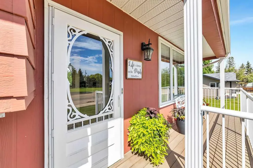 4501 53 Street Dewberry AB T0B 1G0