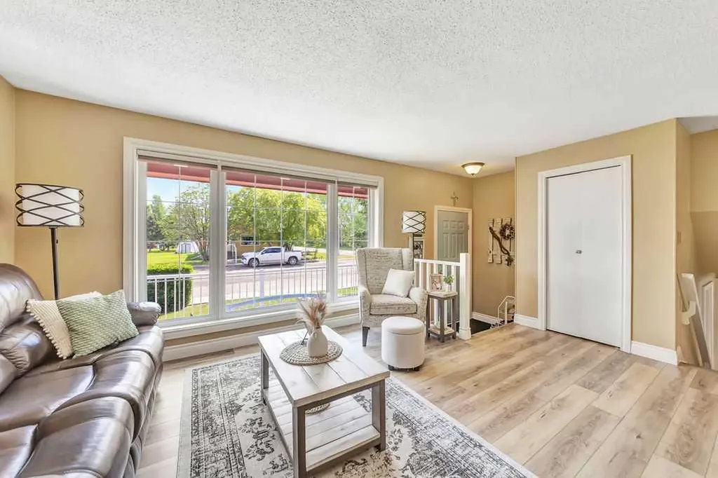 4501 53 Street Dewberry AB T0B 1G0