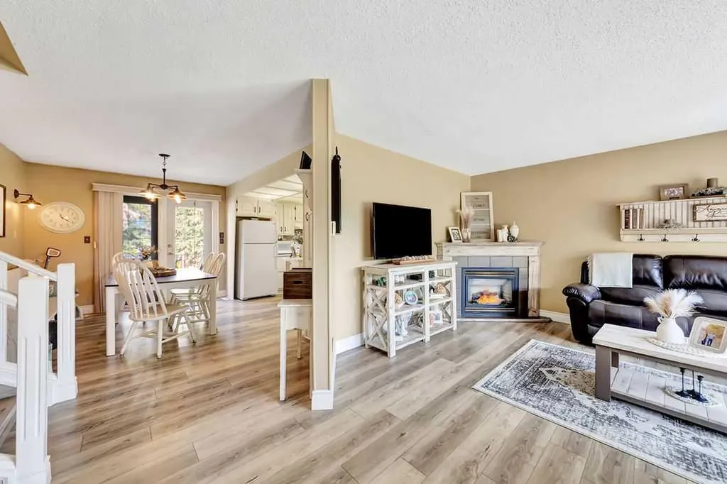 4501 53 Street Dewberry AB T0B 1G0