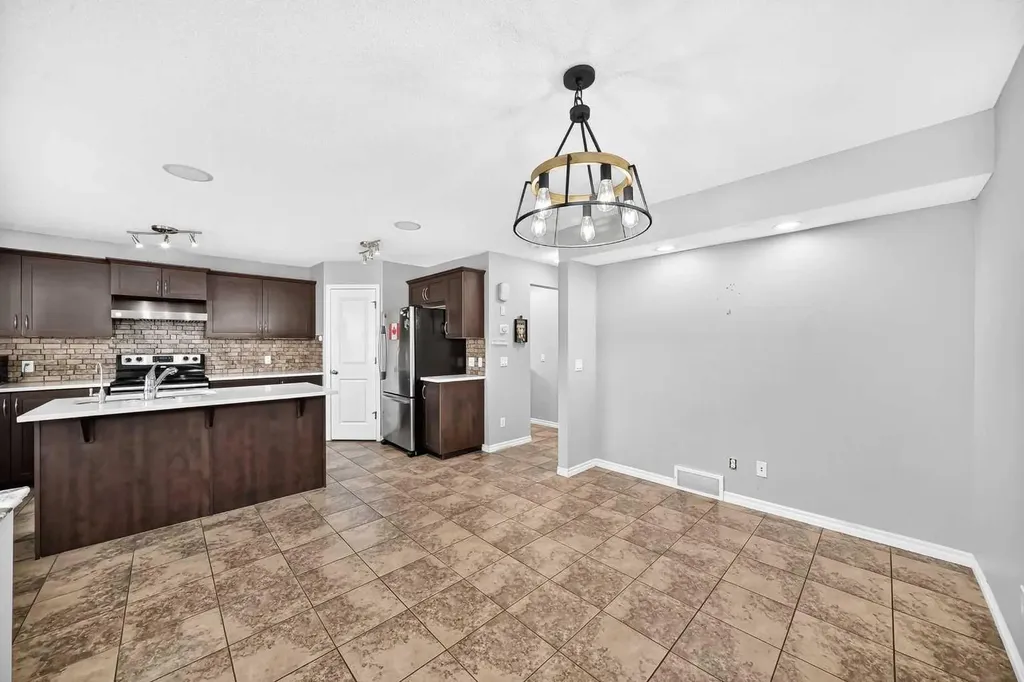 16 Skyview Springs Road NE Calgary AB T3N 0C6